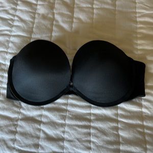 Gilligan O’Malley Black Strapless Bra 34B